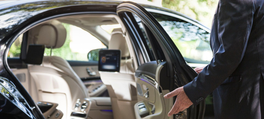 Chauffeur-driven limo hire